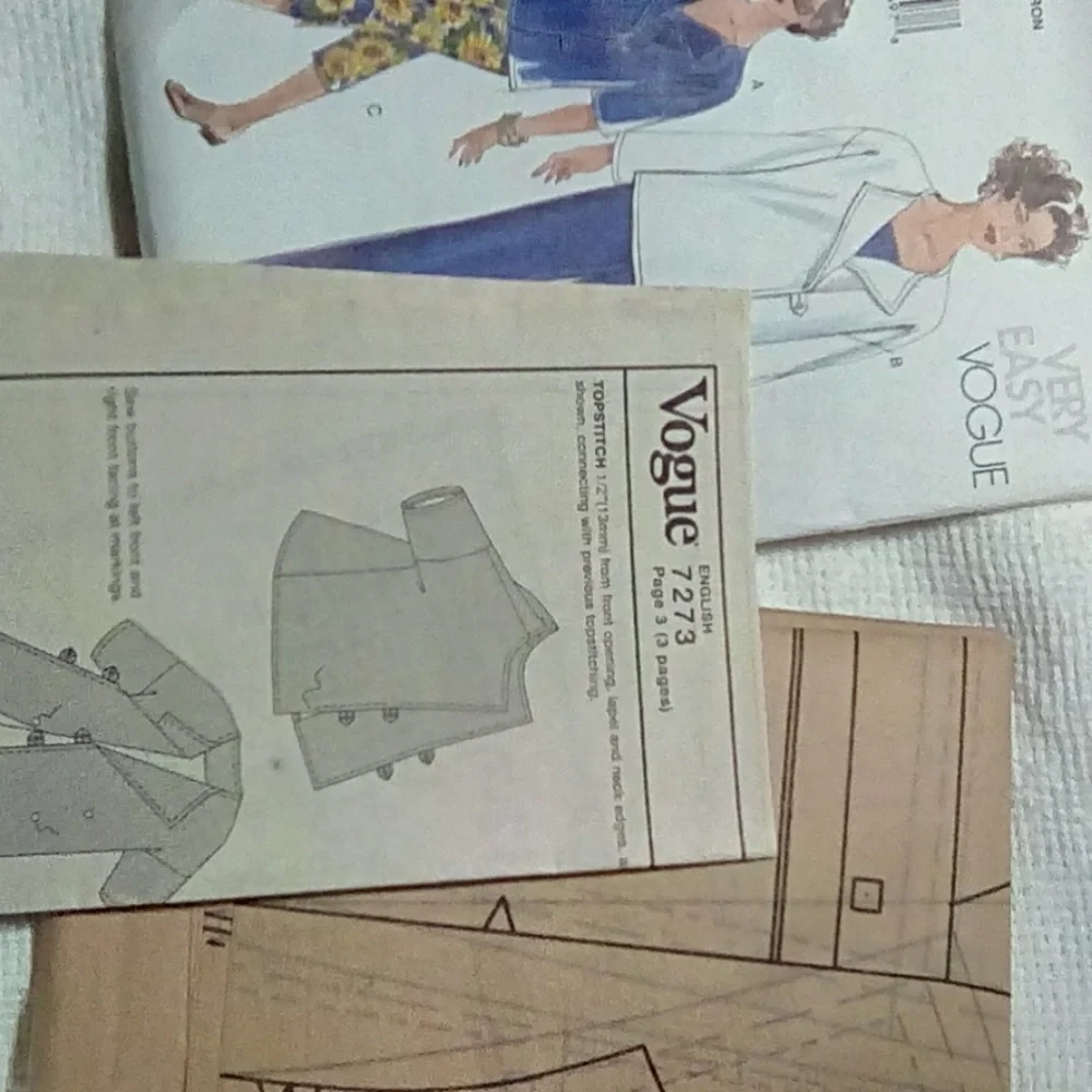 VOGUE Very Easy Vogue Top Pants 8-10-12